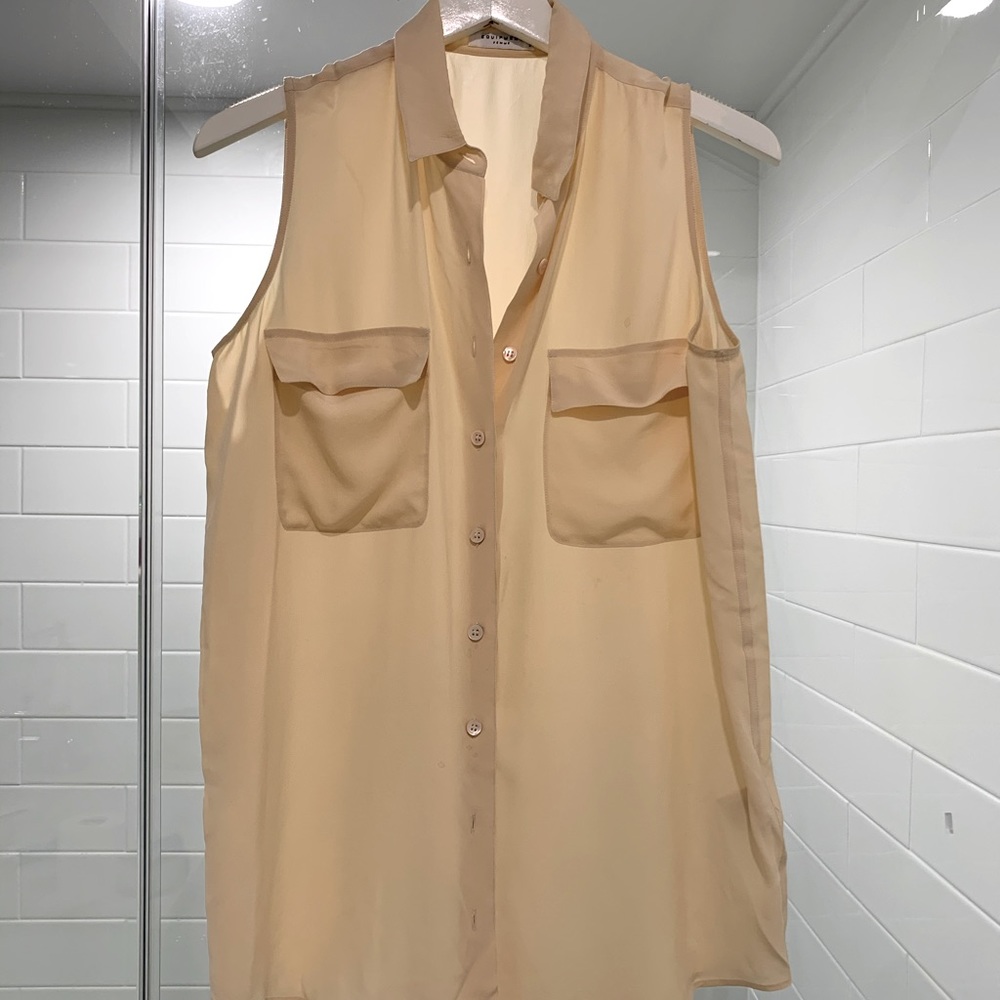 Equipment sleeveless silk button down